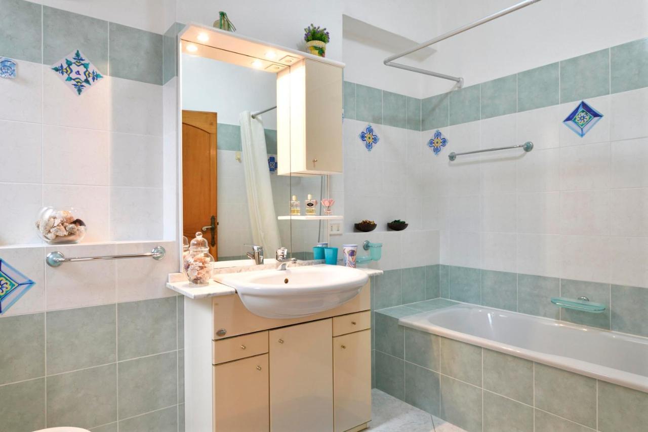 Appartamento Holiday Cala Gonone Extérieur photo